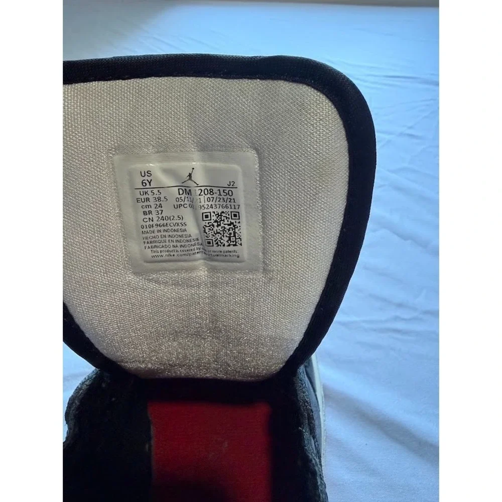 Nike stylish mid